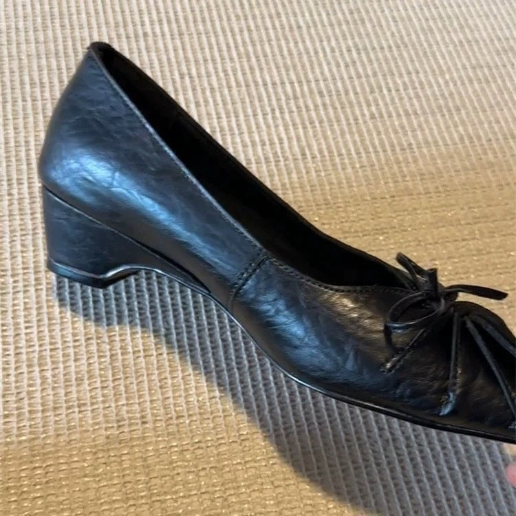 Women's Niche French-Style Square-Toe Block-Heel Pumps – Genuine Leather with Bow Detail & Ruched Finish (Versatile Style)