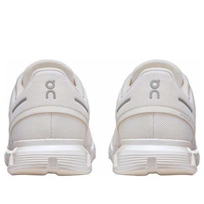 On Running Cloud 6 'All White'